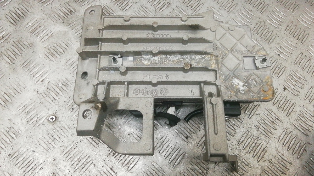 Магнитола к Audi A6 2008