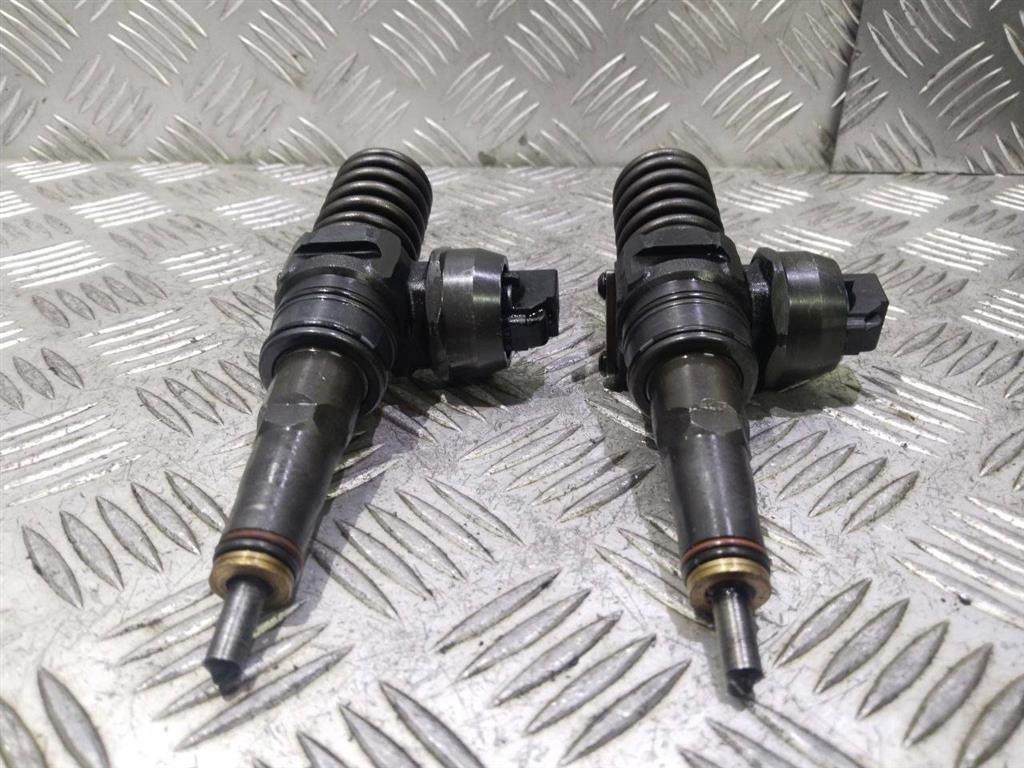 Форсунка к Audi A4 2003
