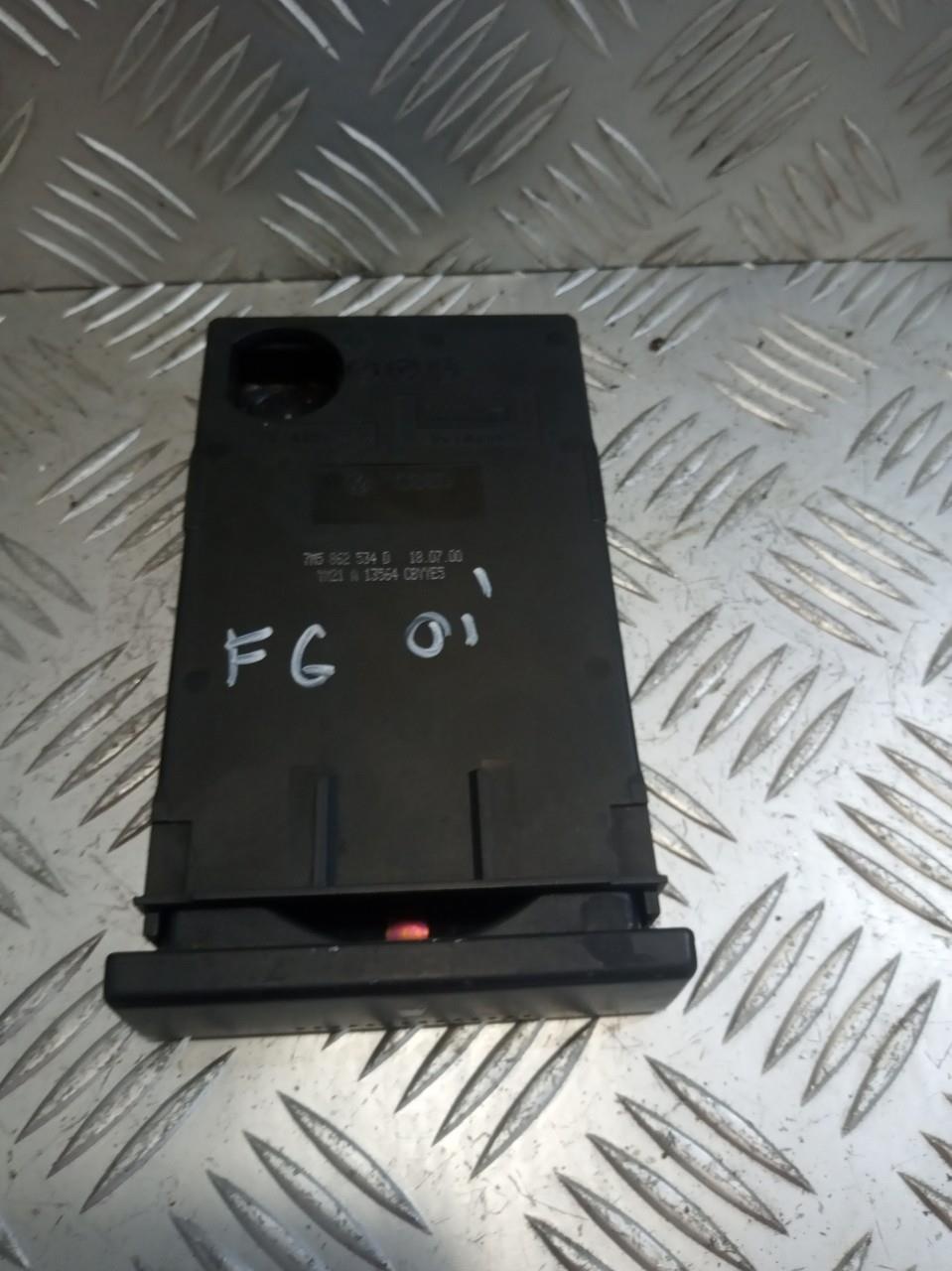 Подстаканник к Ford Galaxy 2001