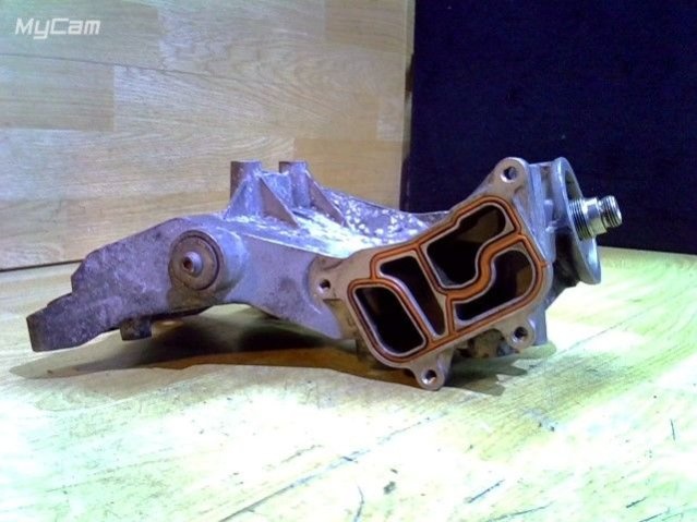 Кронштейн генератора к Volkswagen Passat 2007