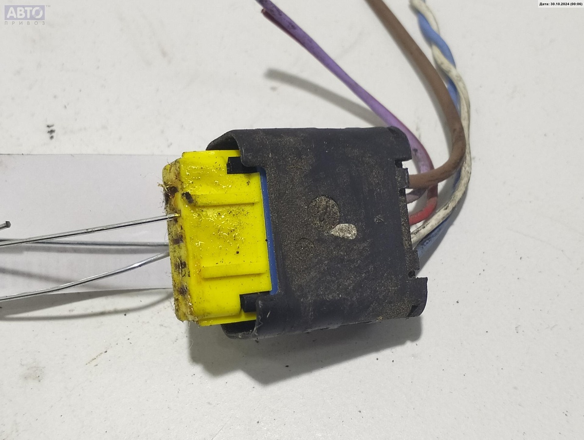 Разъем AUX / USB к Citroen C4 2011
