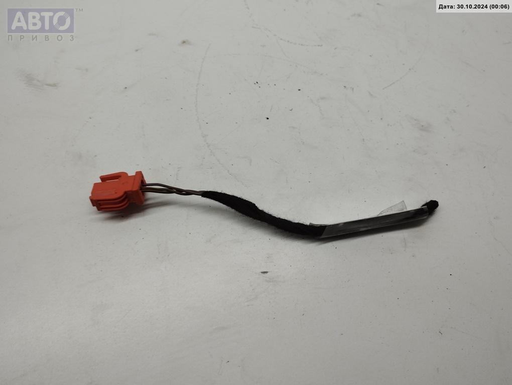 Разъем AUX / USB к Audi A4 2003