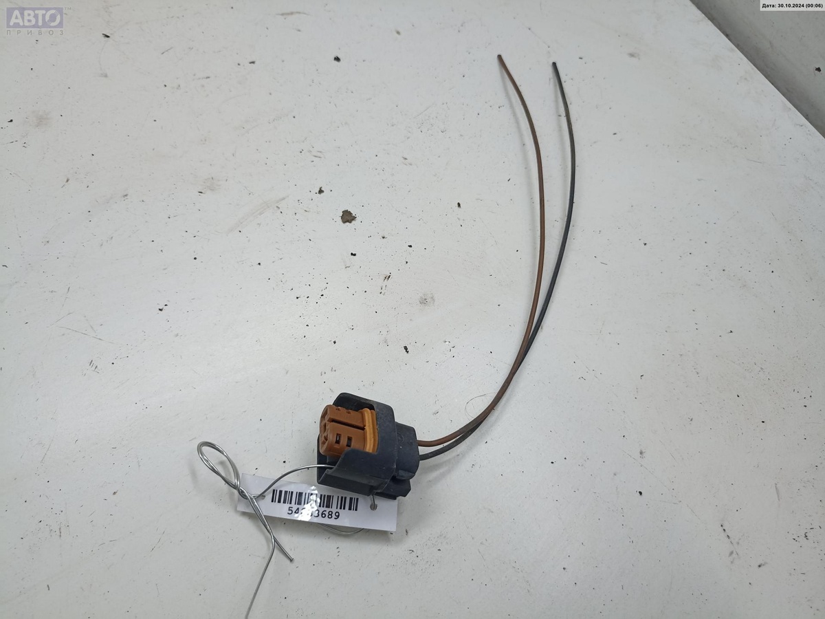 Разъем AUX / USB к Opel Omega 2000