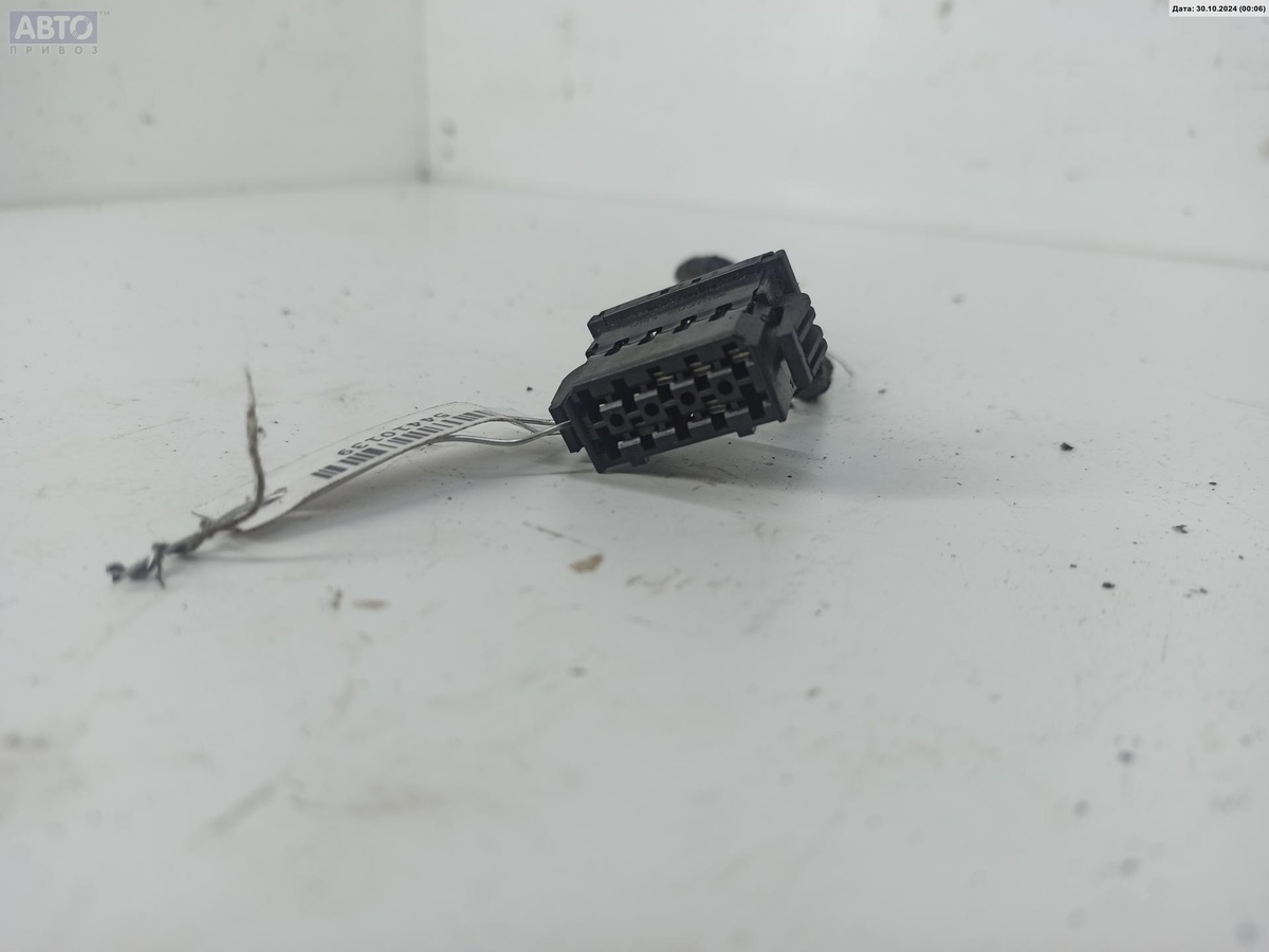 Разъем AUX / USB к Audi A4 1996