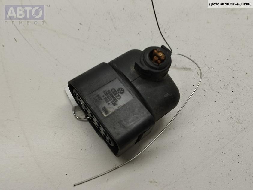 Разъем AUX / USB к Audi A3 2003