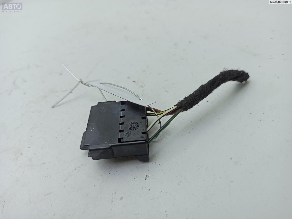 Разъем AUX / USB к Opel Astra 2005