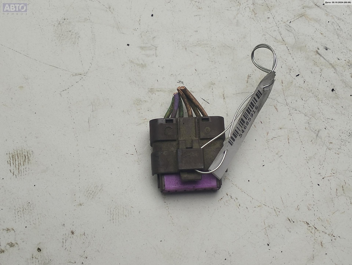 Разъем AUX / USB к Peugeot 206 2004