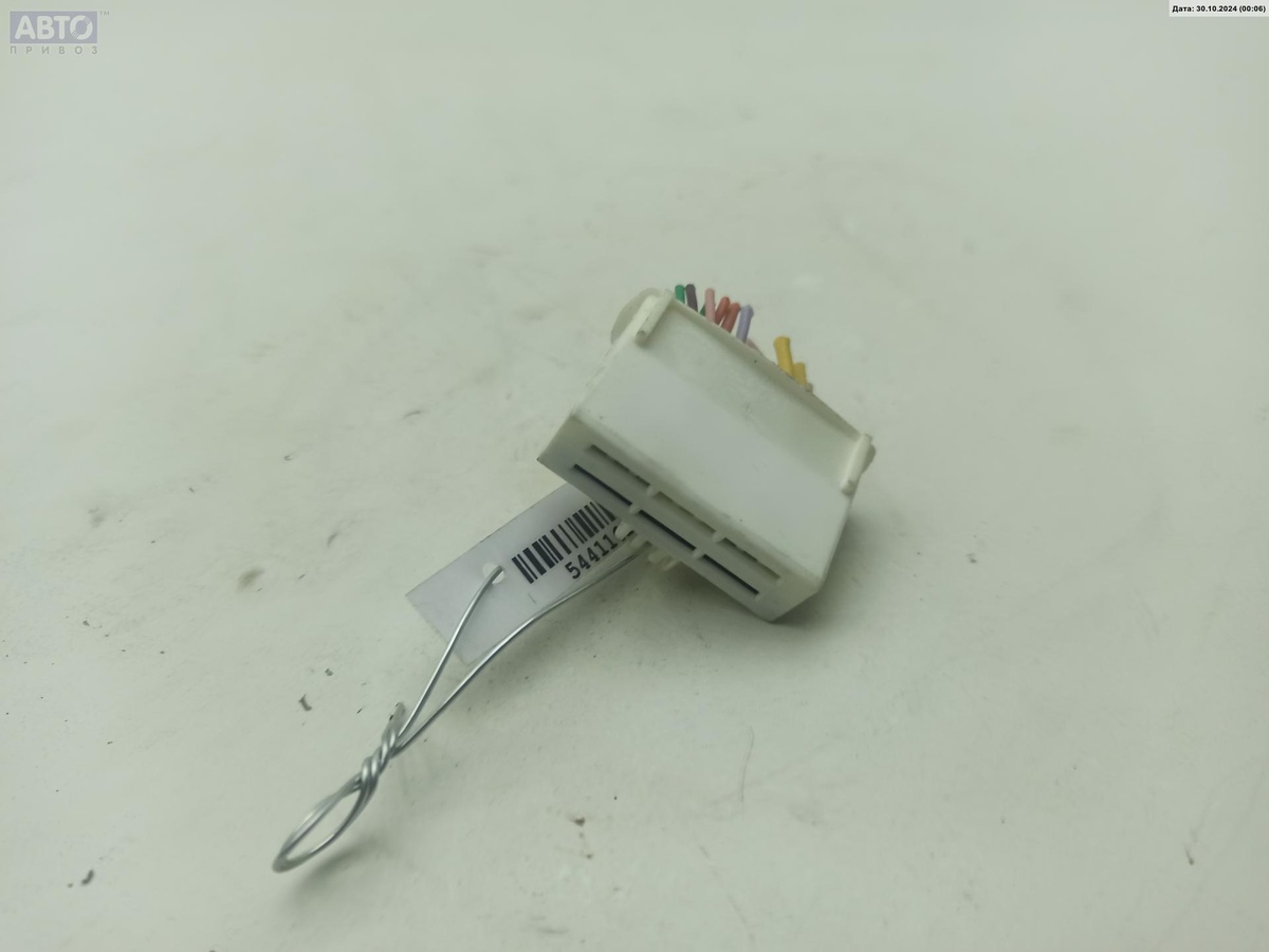Разъем AUX / USB к Renault Laguna 2003