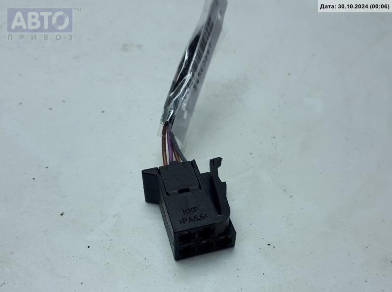 Разъем AUX / USB к Porsche Cayenne 2003