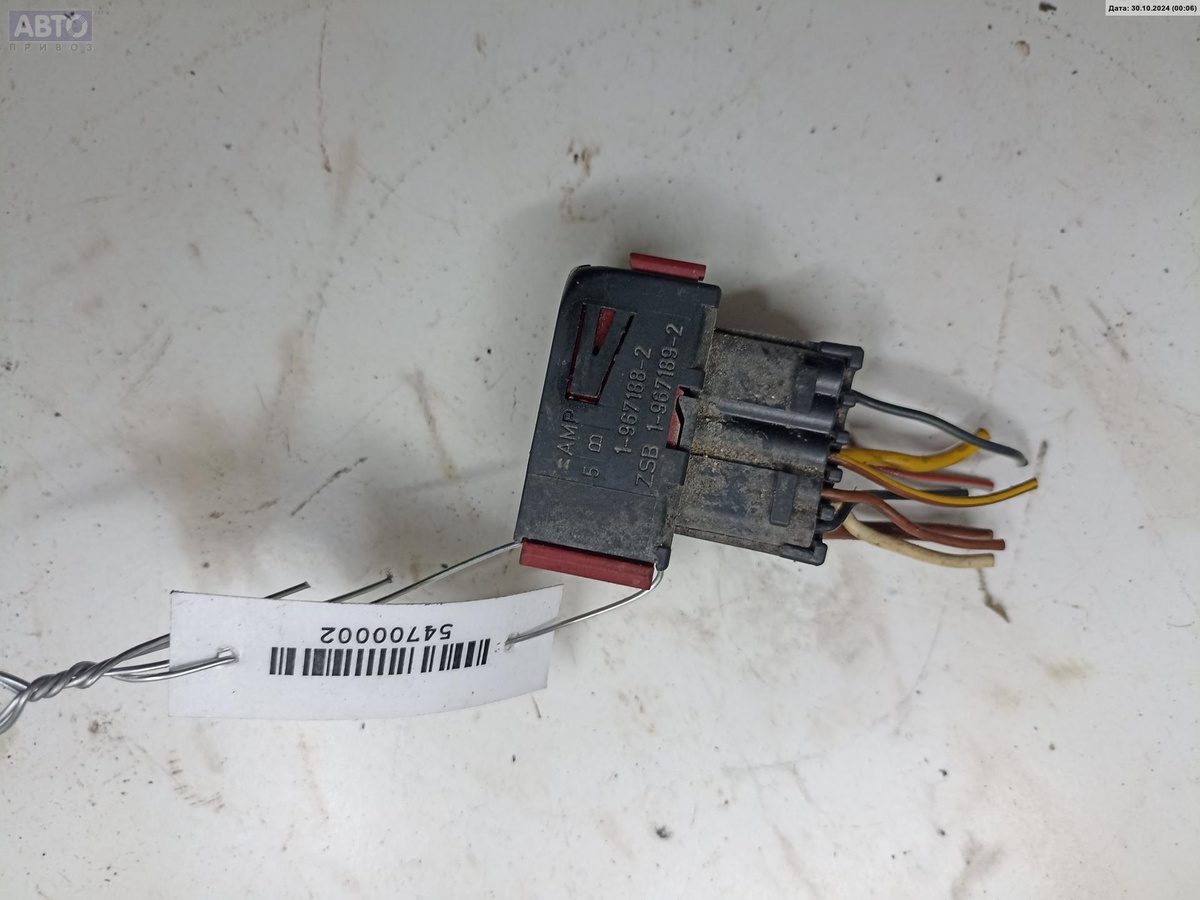 Разъем AUX / USB к Opel Signum 2006
