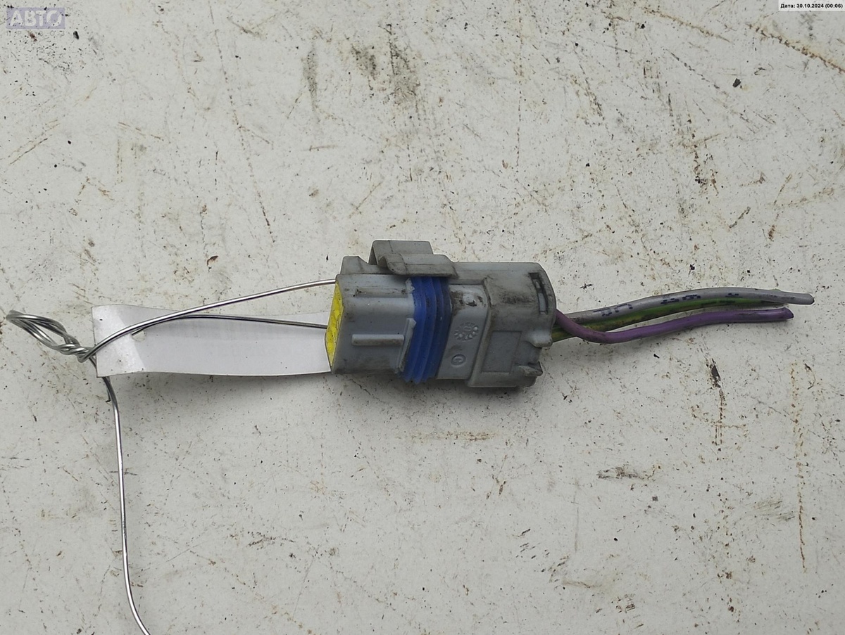 Разъем AUX / USB к Peugeot 206 2004