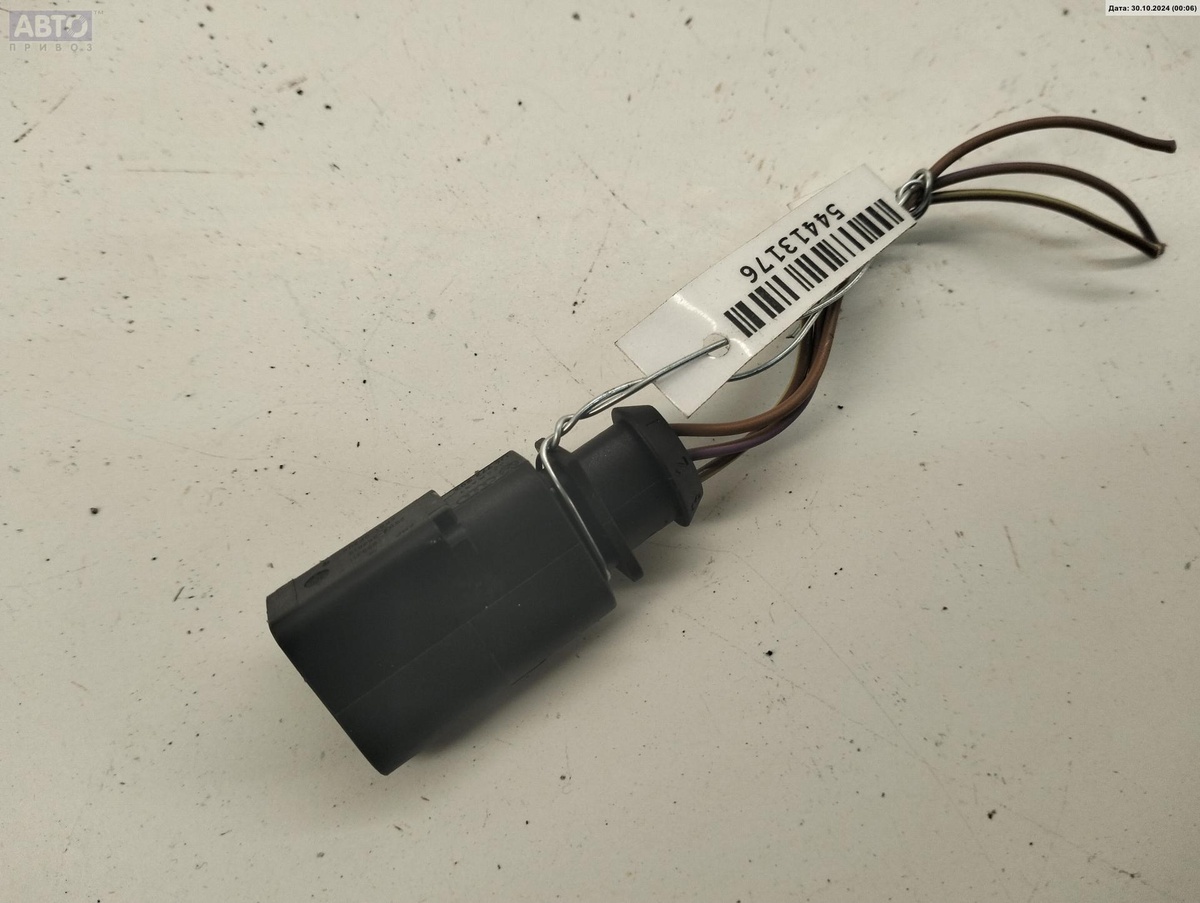 Разъем AUX / USB к Volkswagen Passat 2004