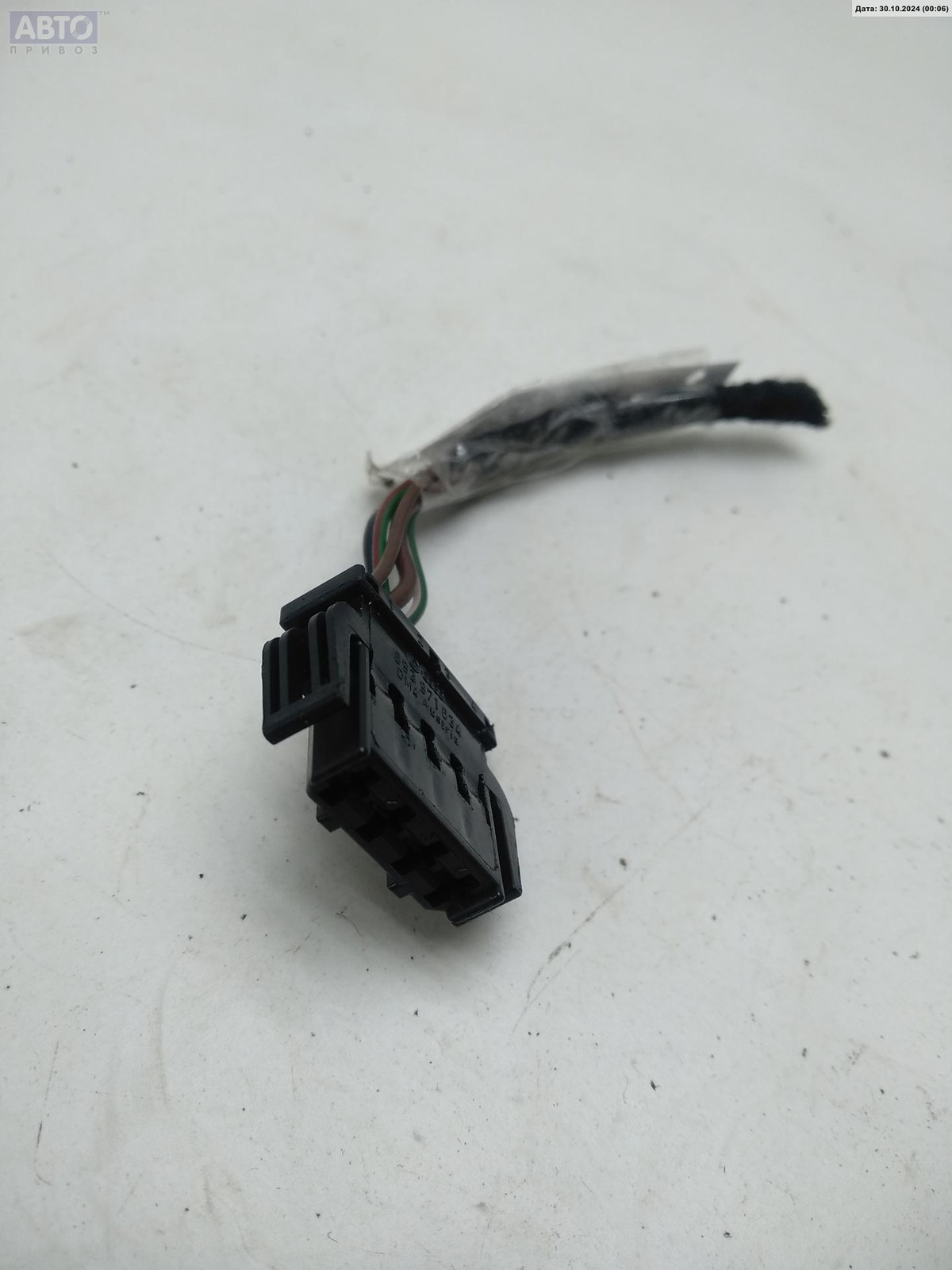 Разъем AUX / USB к Skoda Fabia 2010