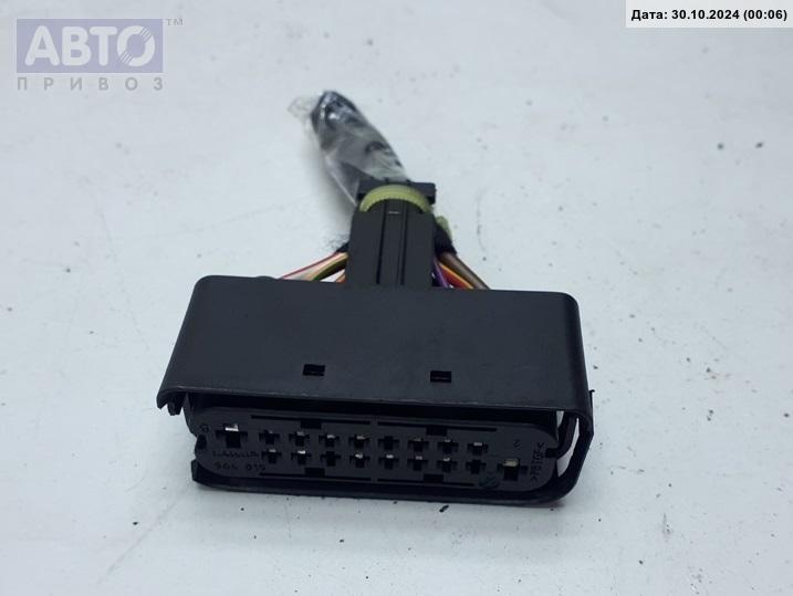 Разъем AUX / USB к Volkswagen Golf 1999