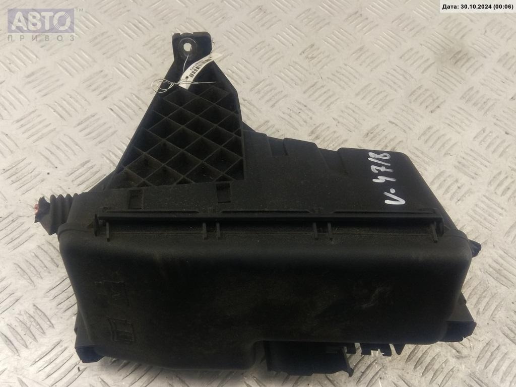 Короб предохранителей к Volvo XC90 2005