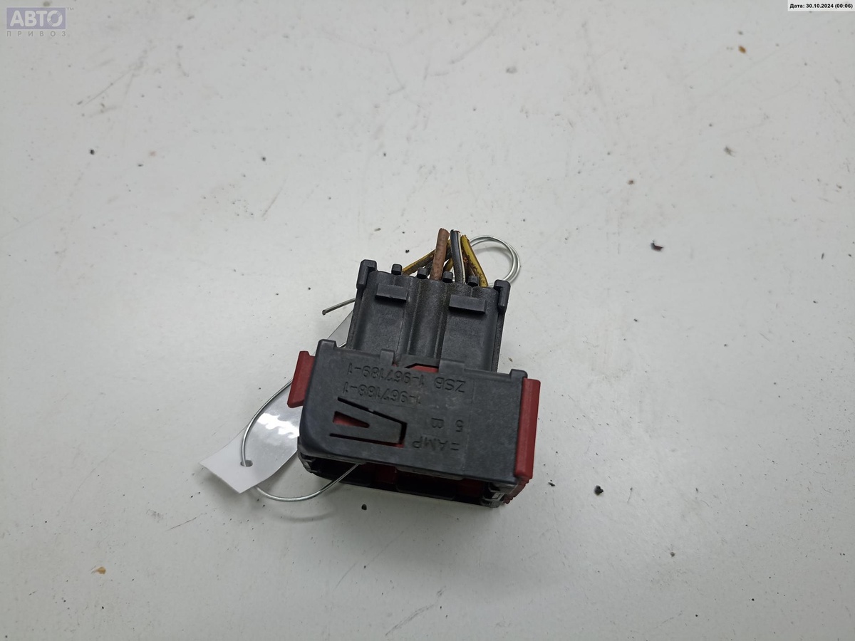 Разъем AUX / USB к Opel Meriva 2003
