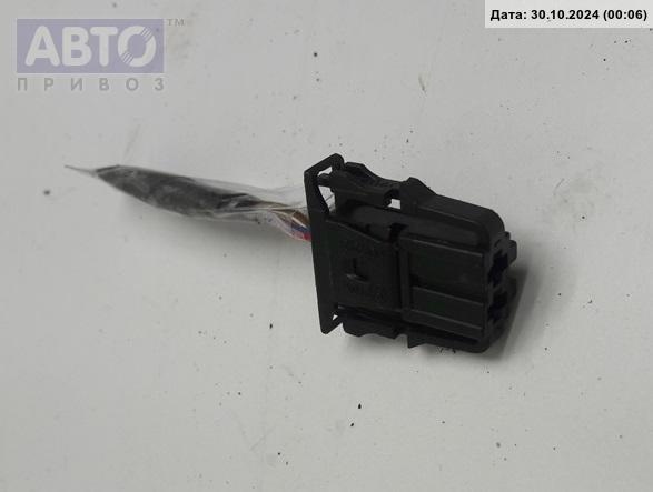 Разъем AUX / USB к Volkswagen Bora 2000