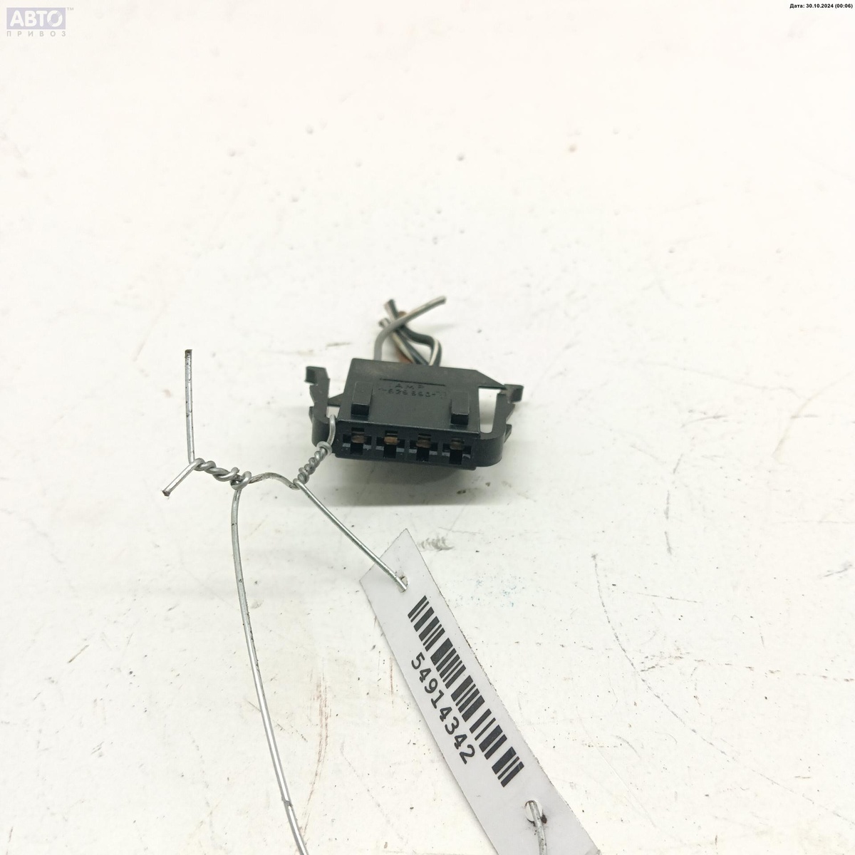 Разъем AUX / USB к Volkswagen Sharan 2002