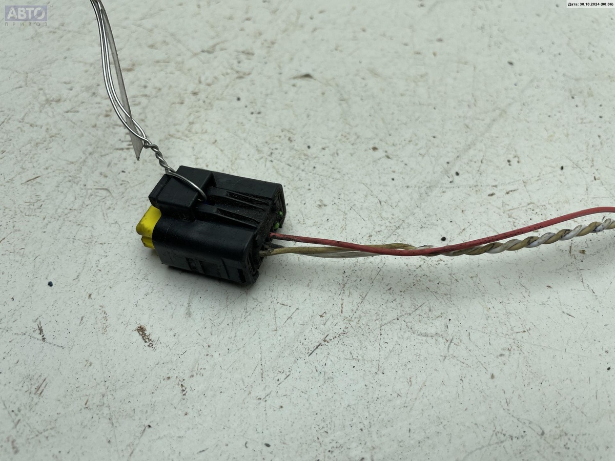 Разъем AUX / USB к Citroen C3 Picasso 2007
