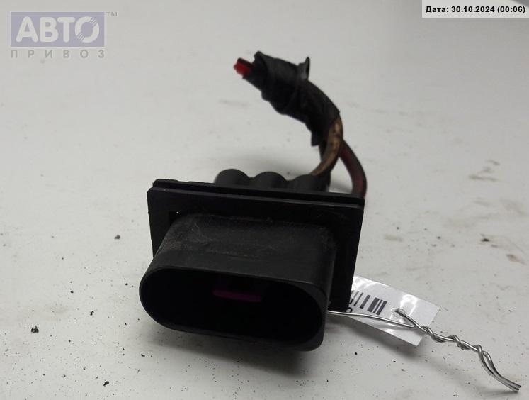 Разъем AUX / USB к Volkswagen Bora 2003