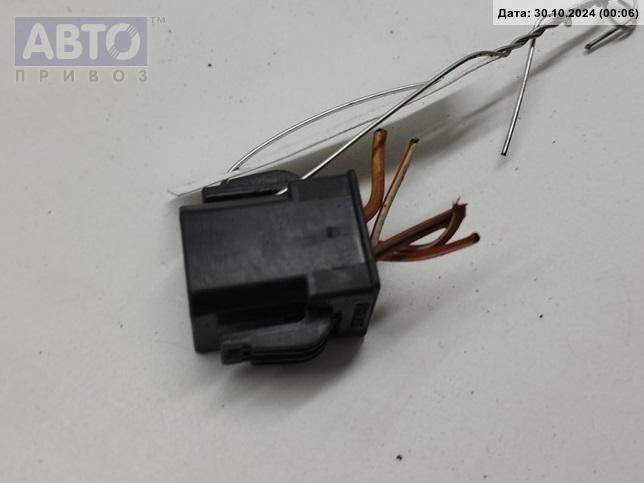 Разъем AUX / USB к Audi A6 1999