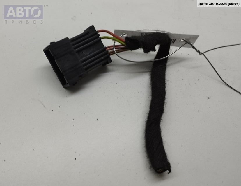 Разъем AUX / USB к Audi A6 2003