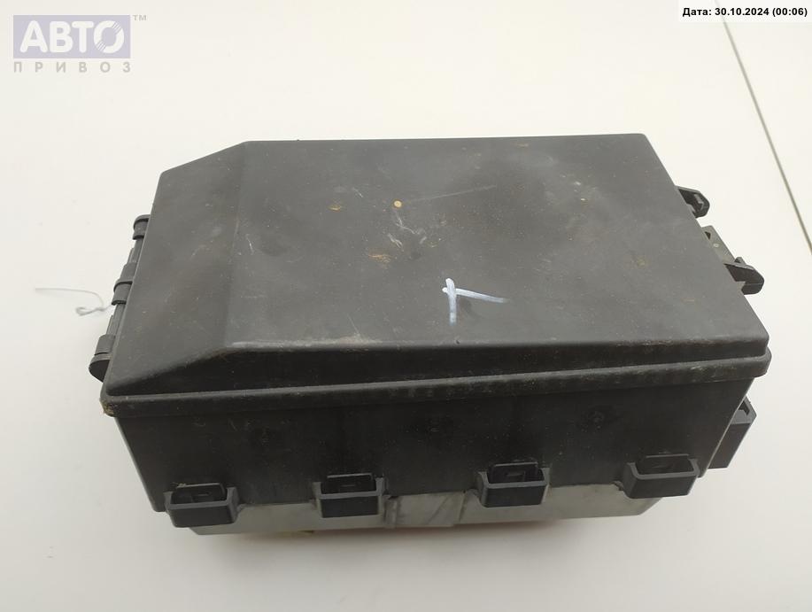 Короб предохранителей к Ford Focus 1999