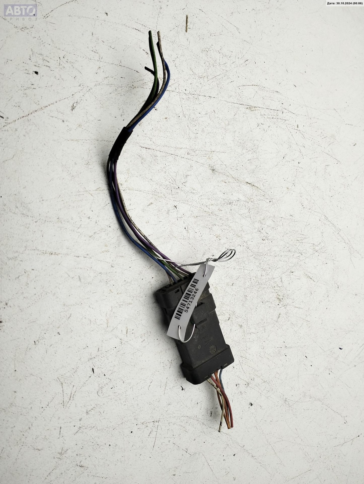 Разъем AUX / USB к Peugeot 307 2003