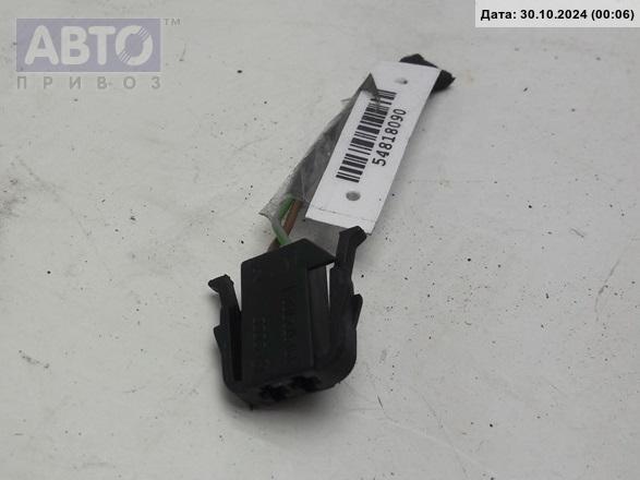 Разъем AUX / USB к Volkswagen Golf 1997