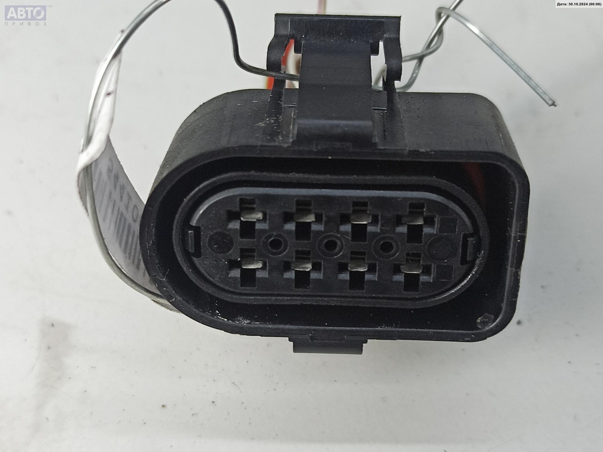 Разъем AUX / USB к Audi A6 2002