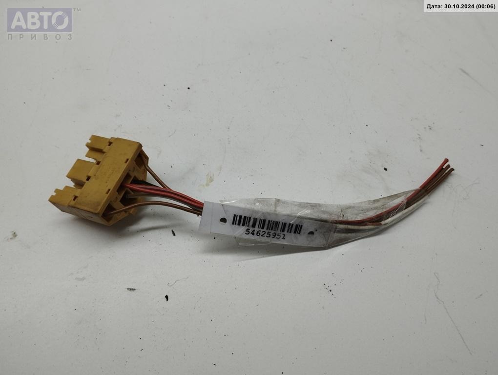 Разъем AUX / USB к Audi A4 2001