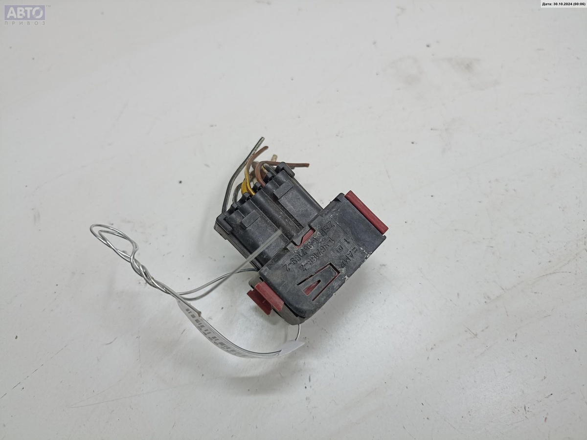 Разъем AUX / USB к Opel Vectra 2005