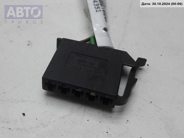 Разъем AUX / USB к Volkswagen Golf 1996