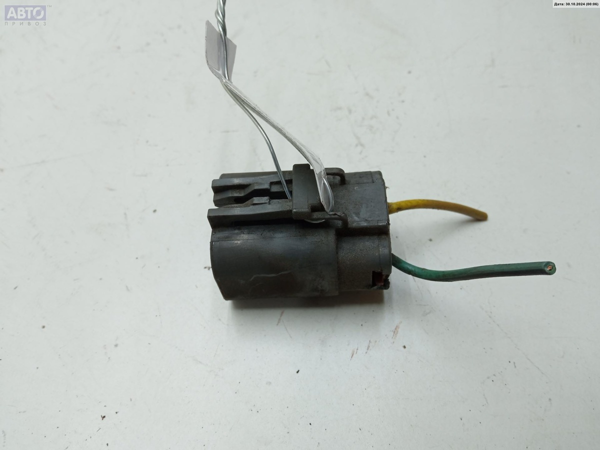 Разъем AUX / USB к Nissan Almera 2004