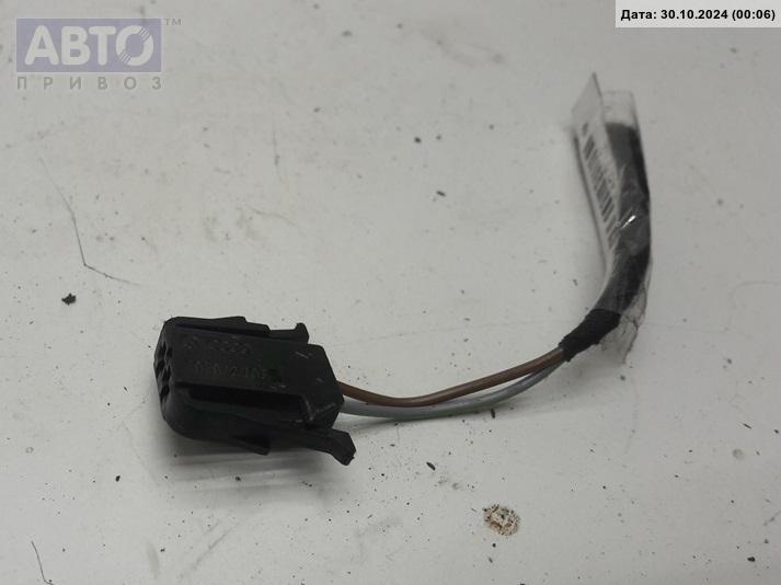 Разъем AUX / USB к Volkswagen Golf 1994