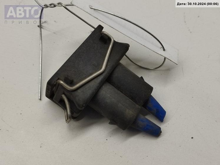 Разъем AUX / USB к Audi A4 1995