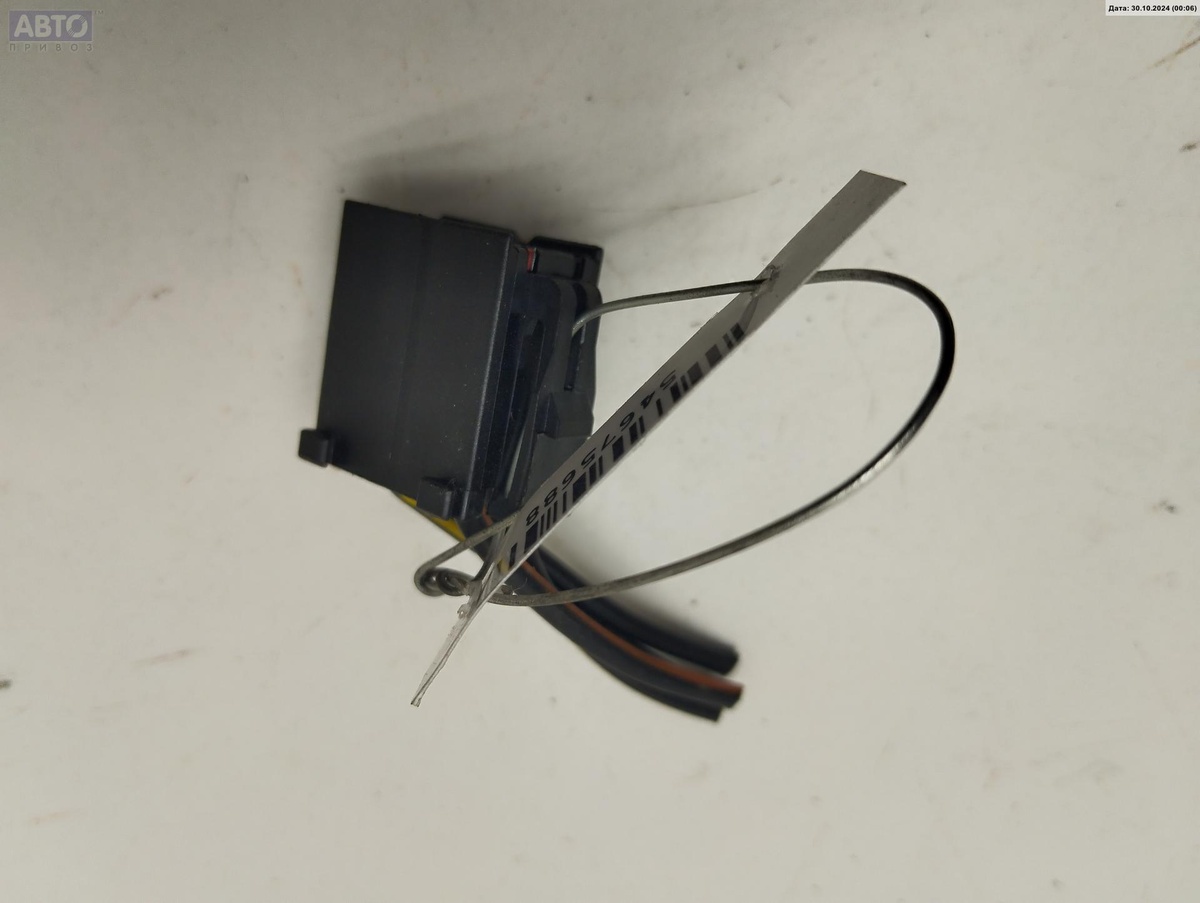 Разъем AUX / USB к Ford Focus 2003