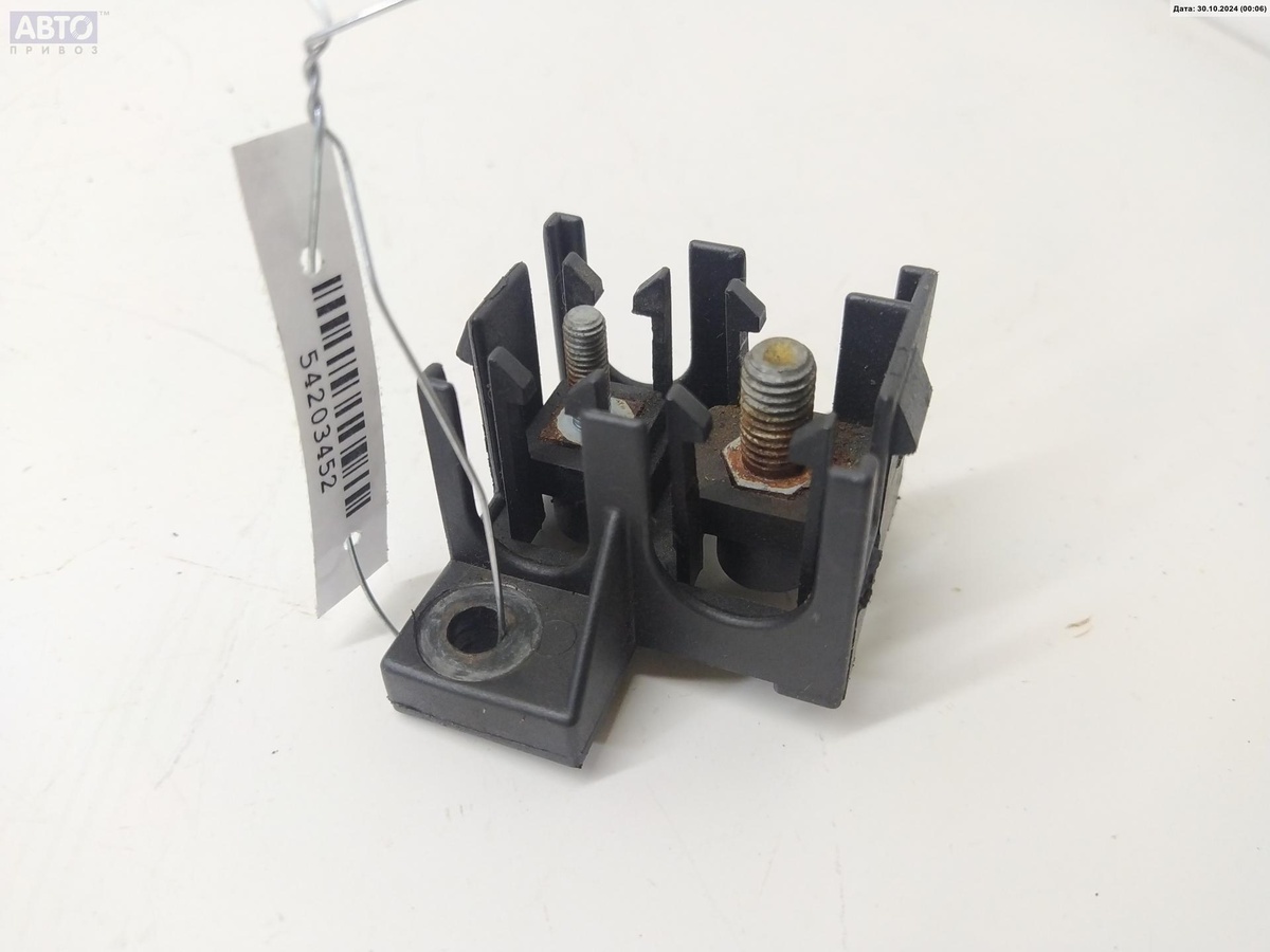 Разъем AUX / USB к Mercedes-Benz Vaneo 2003