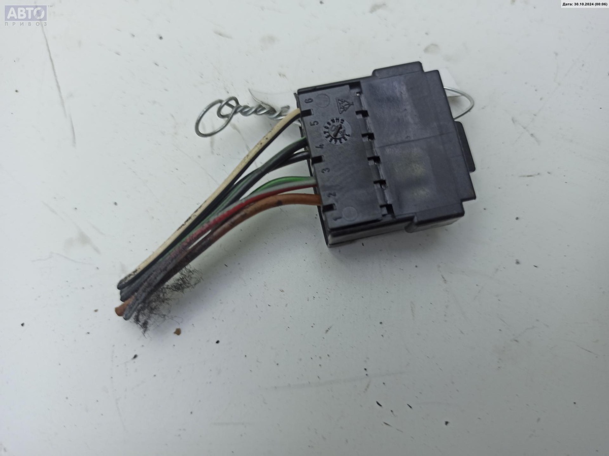 Разъем AUX / USB к Opel Meriva 2005