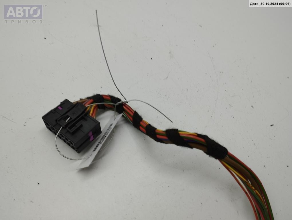 Разъем AUX / USB к Audi A4 2002