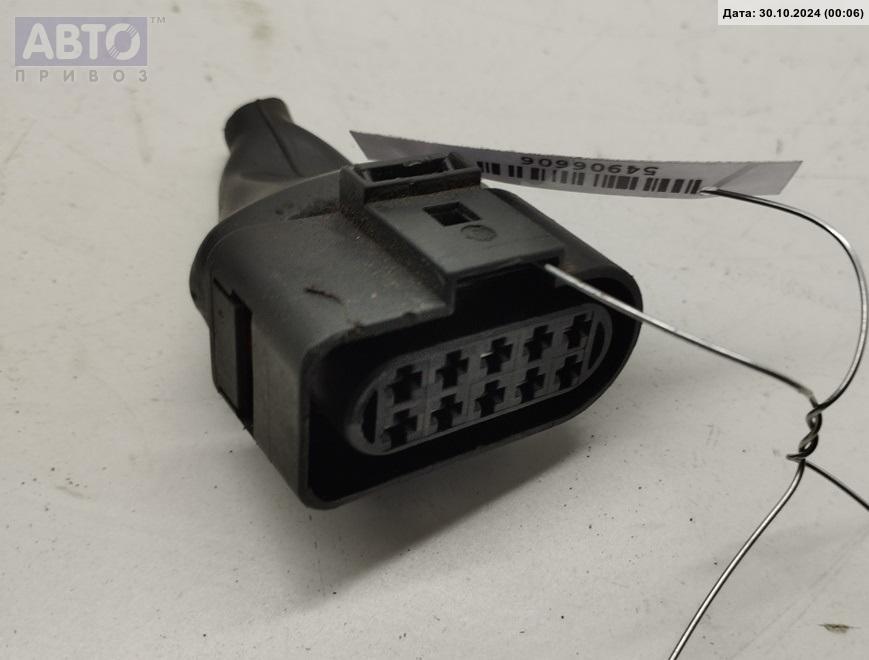 Разъем AUX / USB к Audi A8 2003