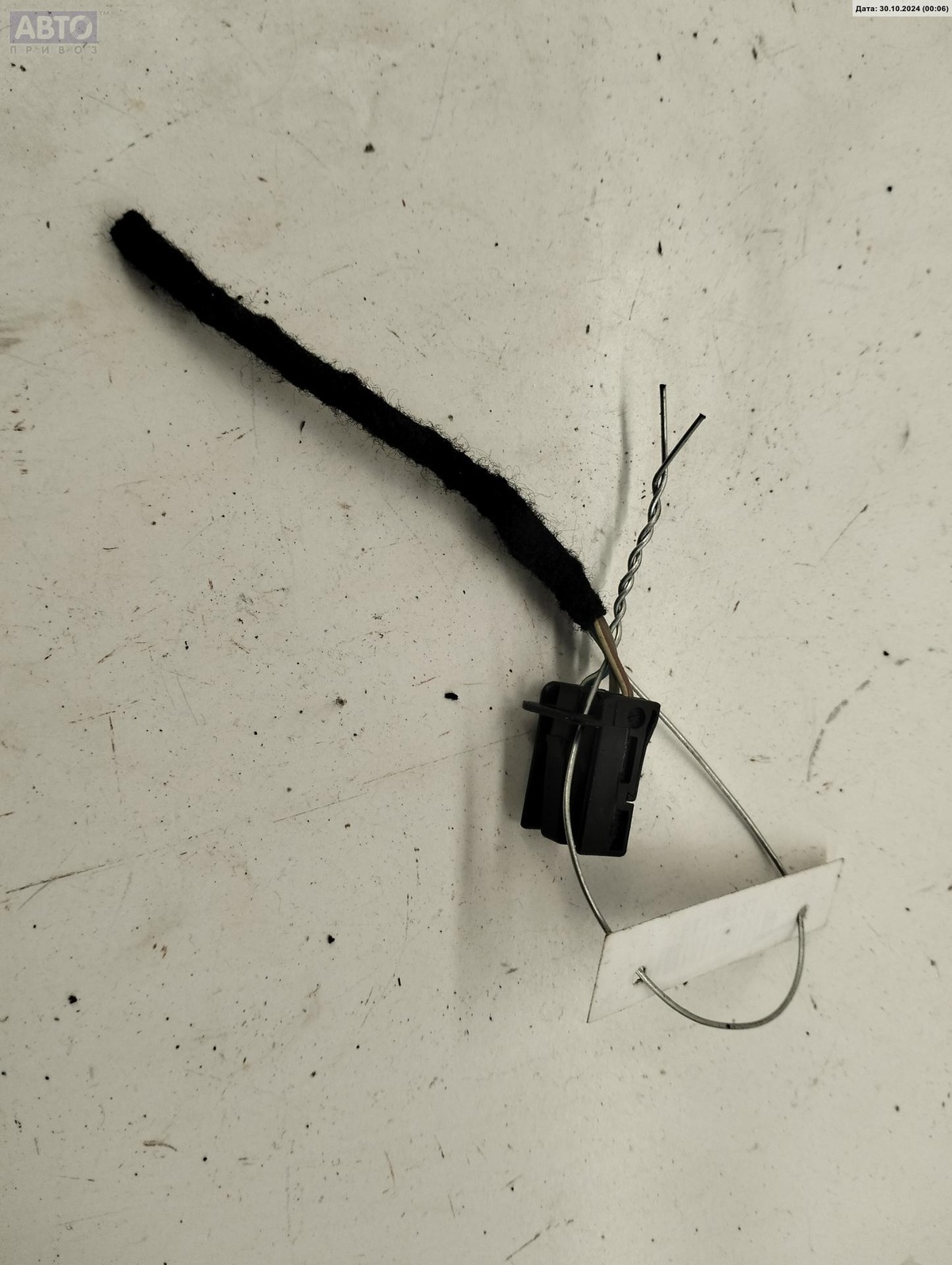 Разъем AUX / USB к Volkswagen Passat 2007