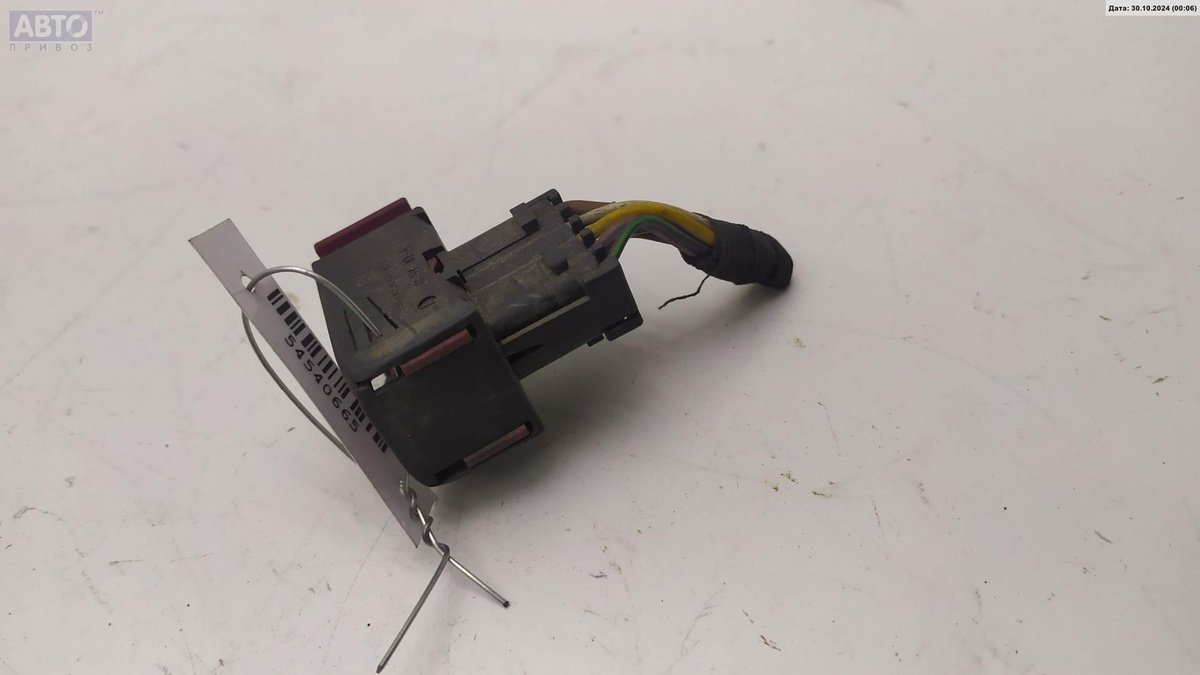 Разъем AUX / USB к Opel Vectra 2004