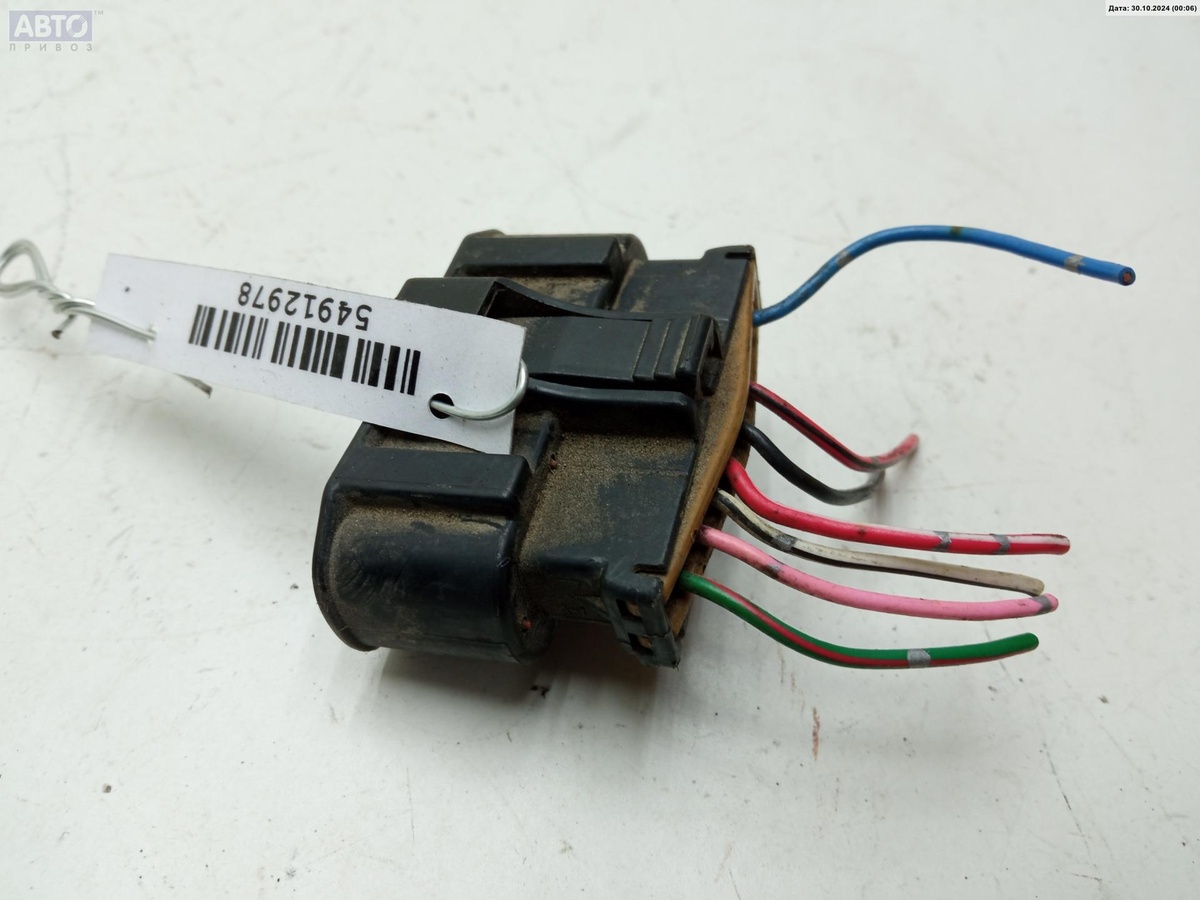 Разъем AUX / USB к Mitsubishi Carisma 1996