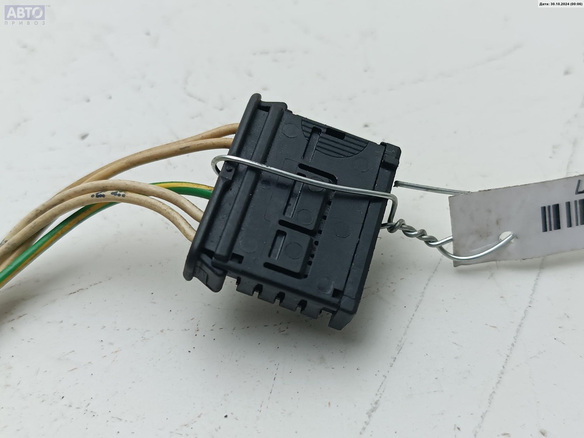 Разъем AUX / USB к Peugeot 206 2004