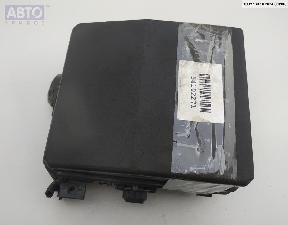 Короб предохранителей к Mitsubishi Outlander 2007