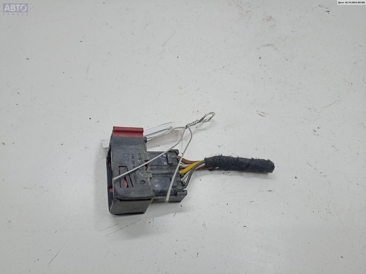 Разъем AUX / USB к Opel Signum 2006