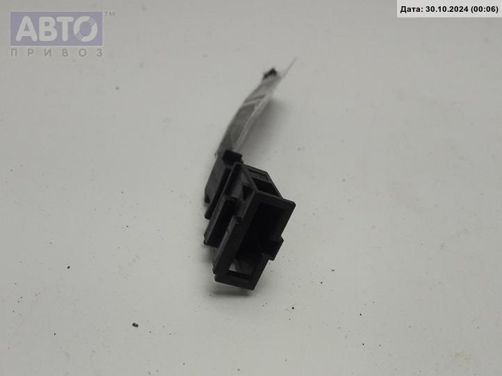 Разъем AUX / USB к Skoda Superb 2006