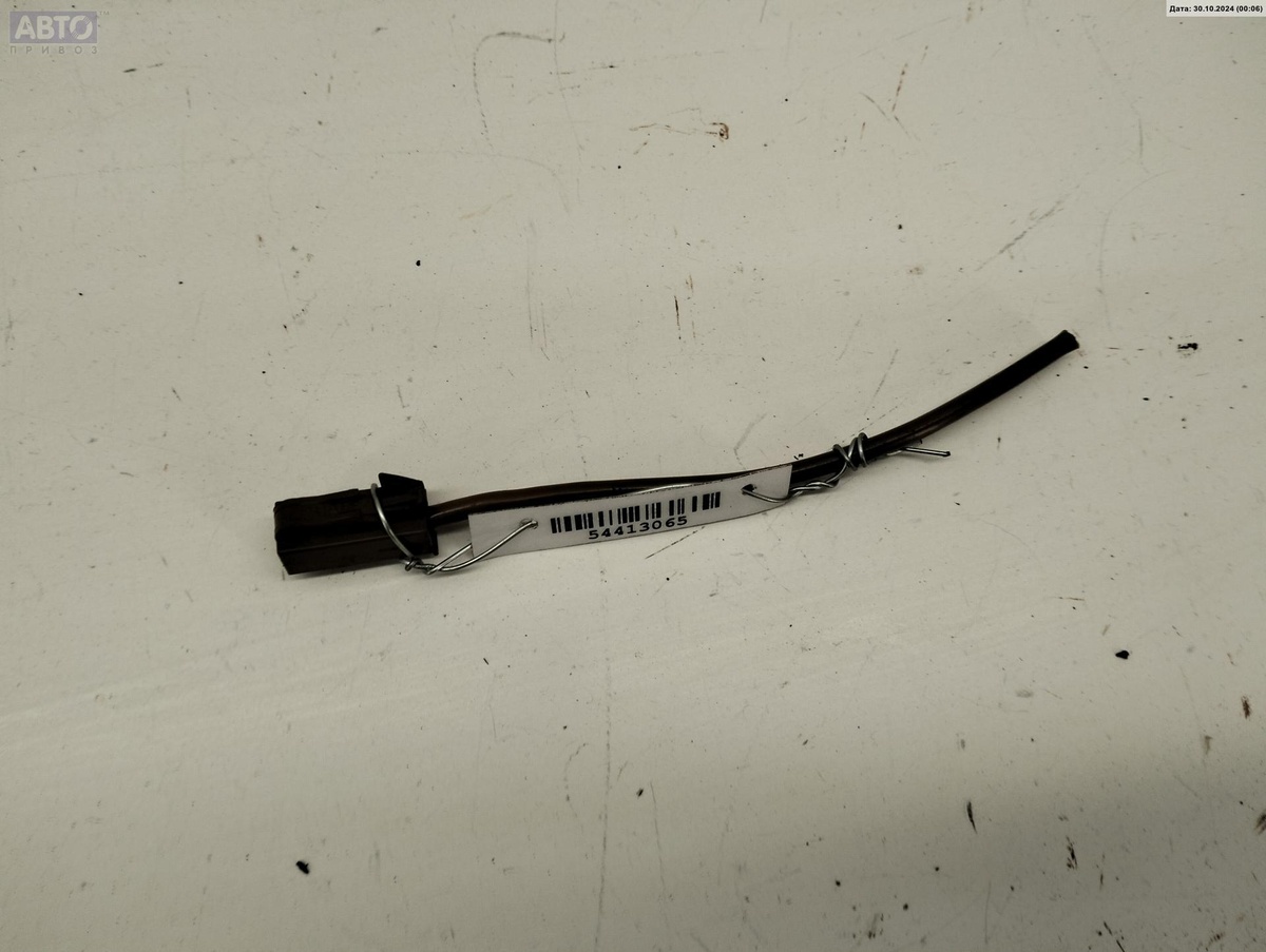 Разъем AUX / USB к Volkswagen Passat 1995
