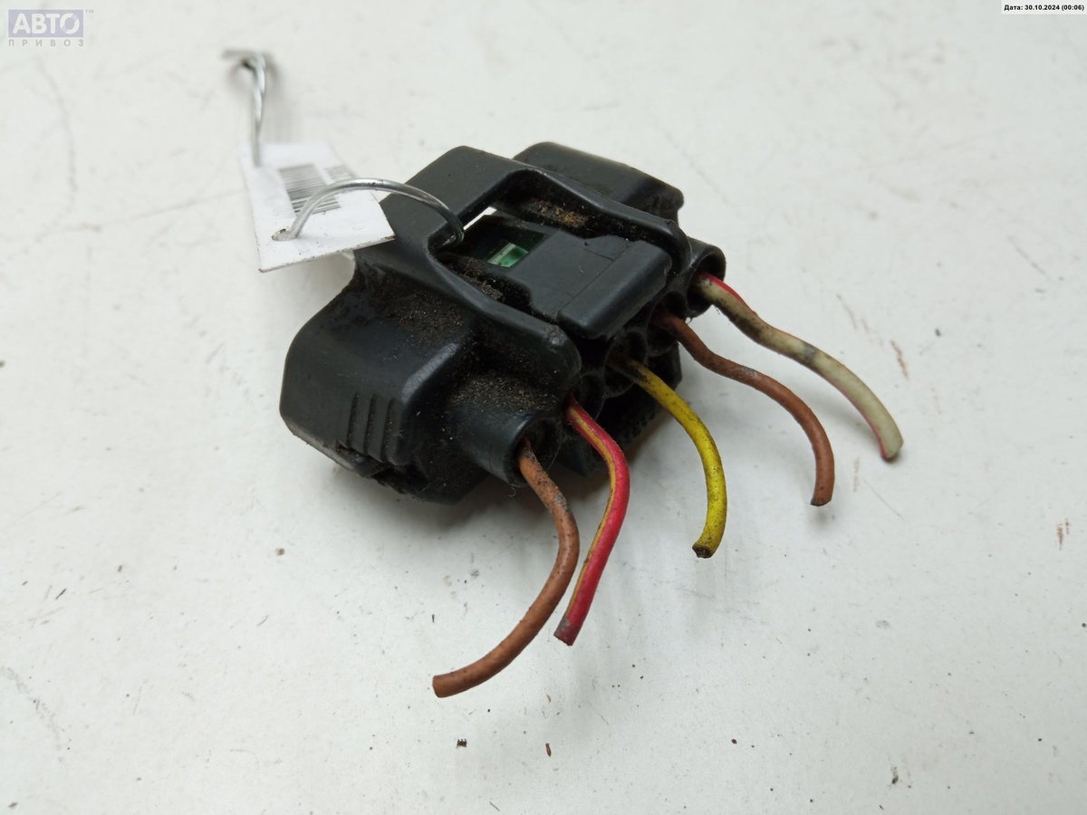 Разъем AUX / USB к Mazda Premacy 2000